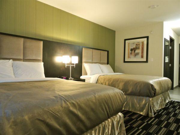 Western Star Inn And Suites Carlyle Extérieur photo